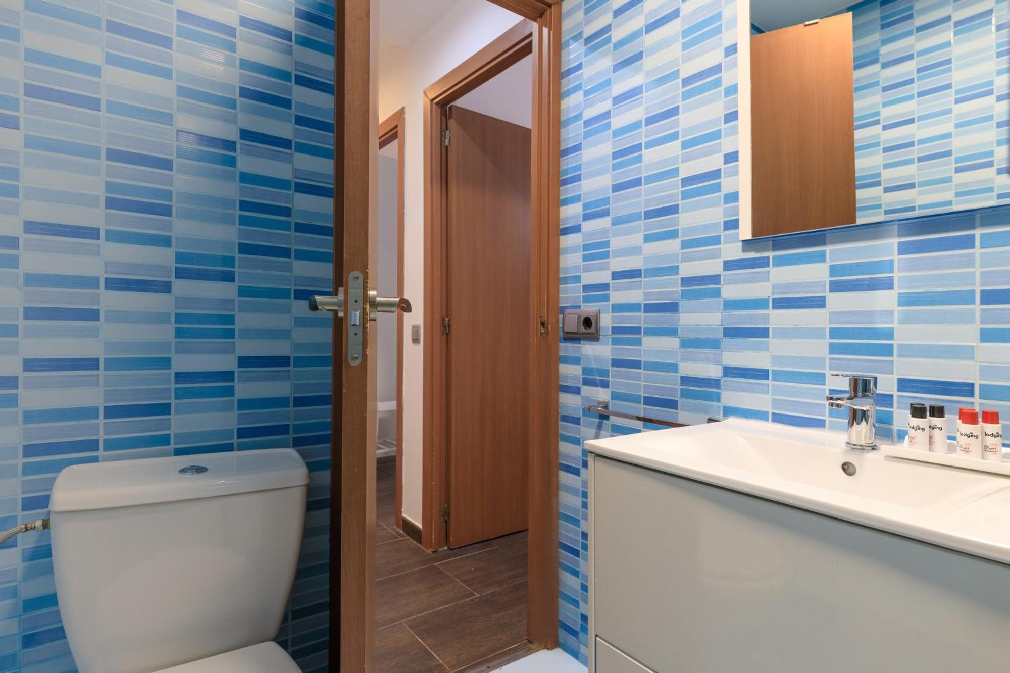 Appartement Housalia Corsega - 3 Bedrooms Next To Sagrada Familia *