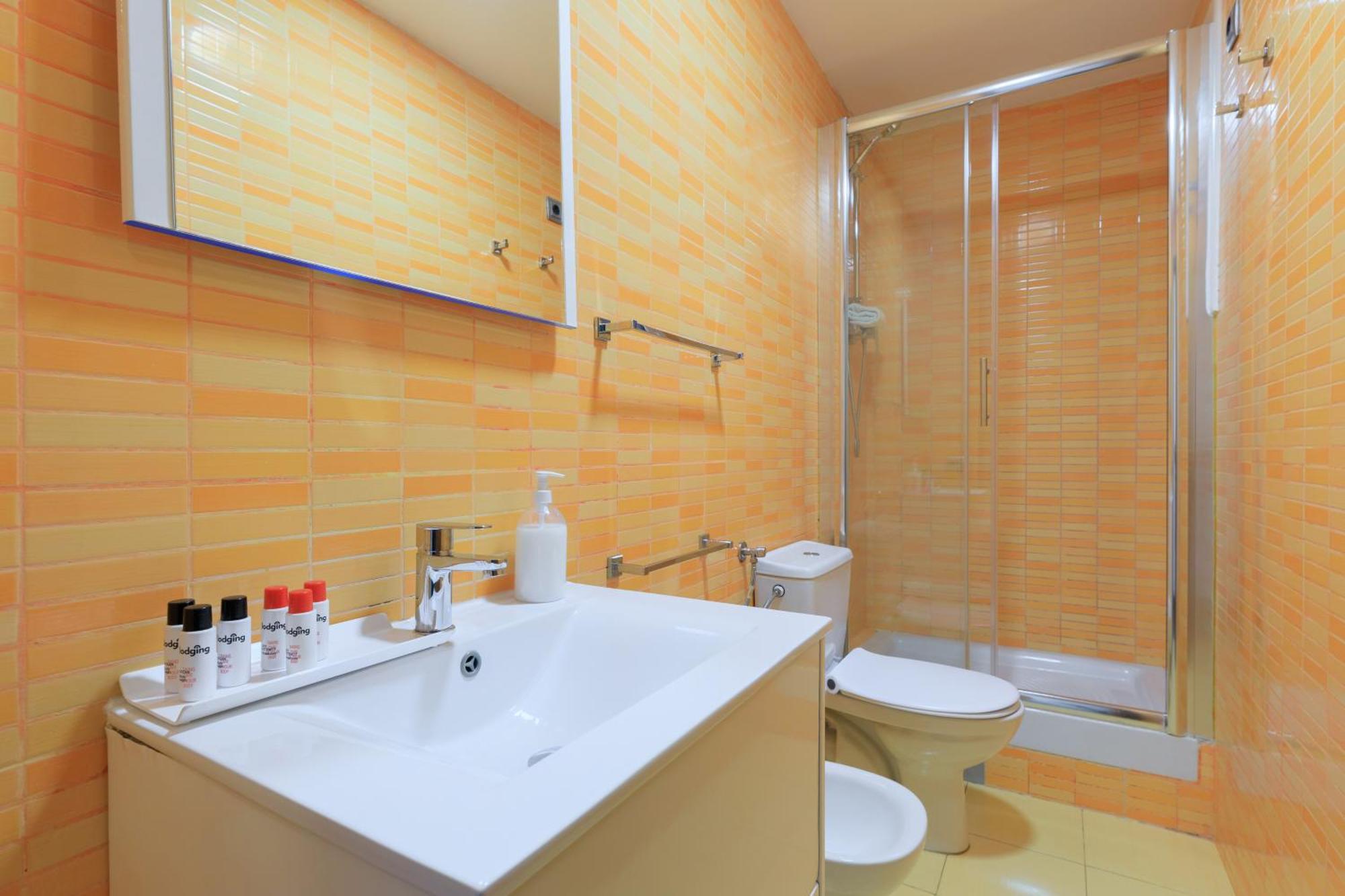 Housalia Corsega - 3 Bedrooms Next To Sagrada Familia Appartement Barcelone