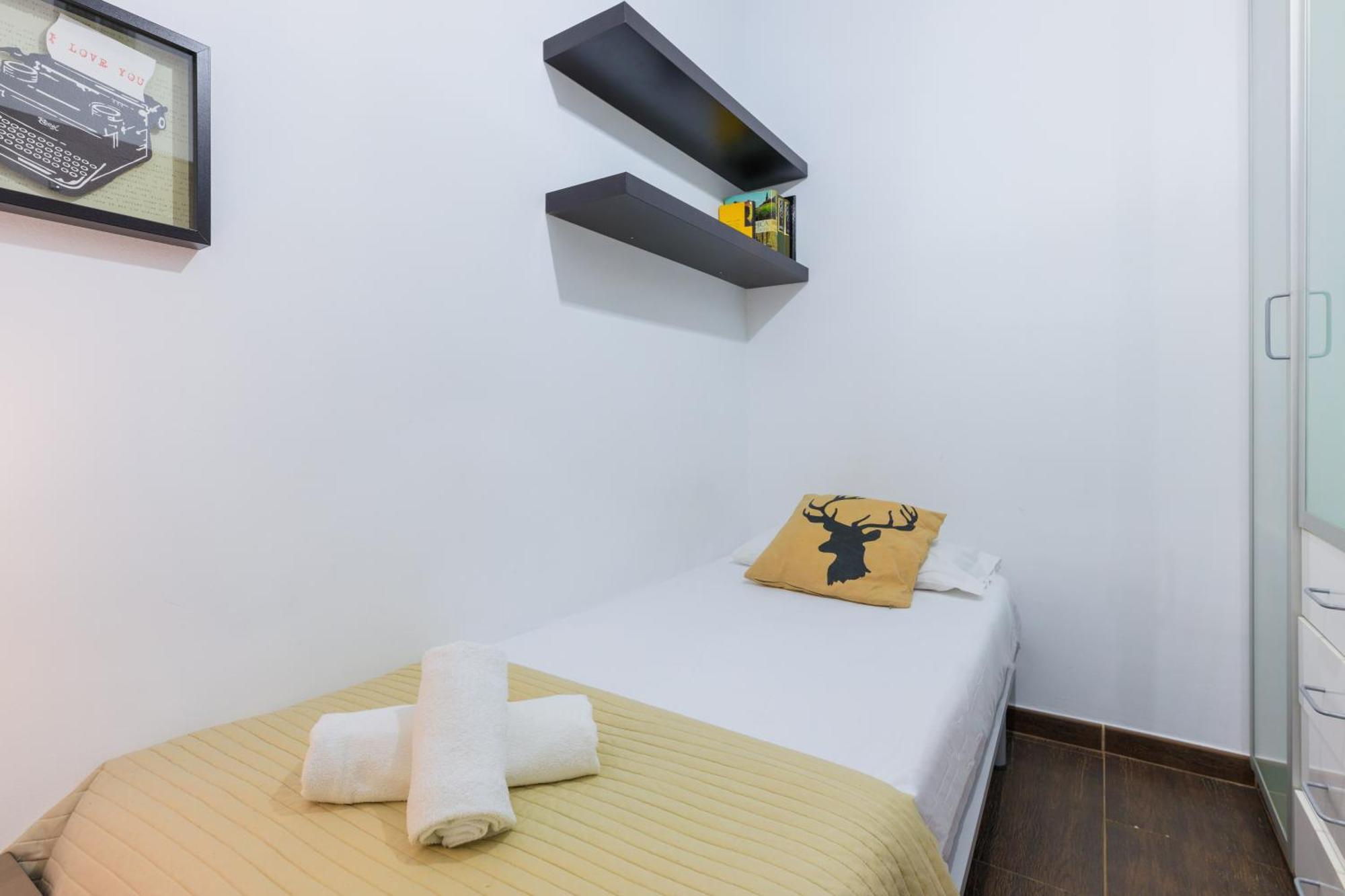 Housalia Corsega - 3 Bedrooms Next To Sagrada Familia * Barcelone